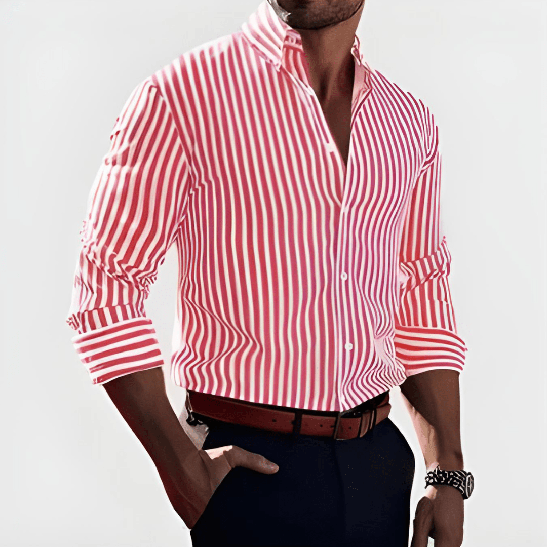 Chemise à fines rayures
